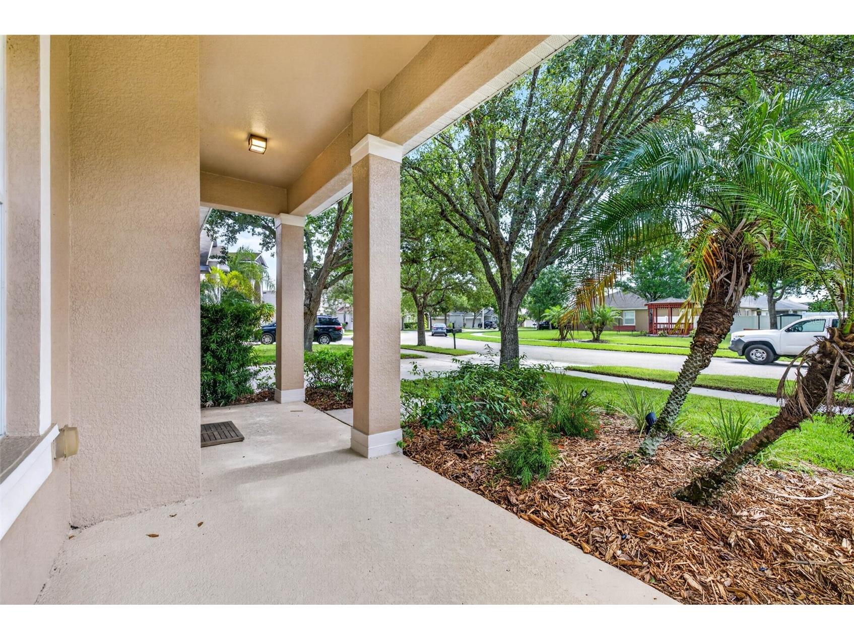 7906 Camden Woods Drive Tampa FL 33619 TB8529434 image7