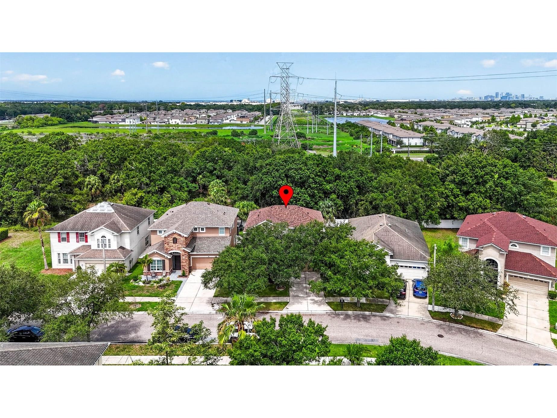 7906 Camden Woods Drive Tampa FL 33619 TB8529434 image90