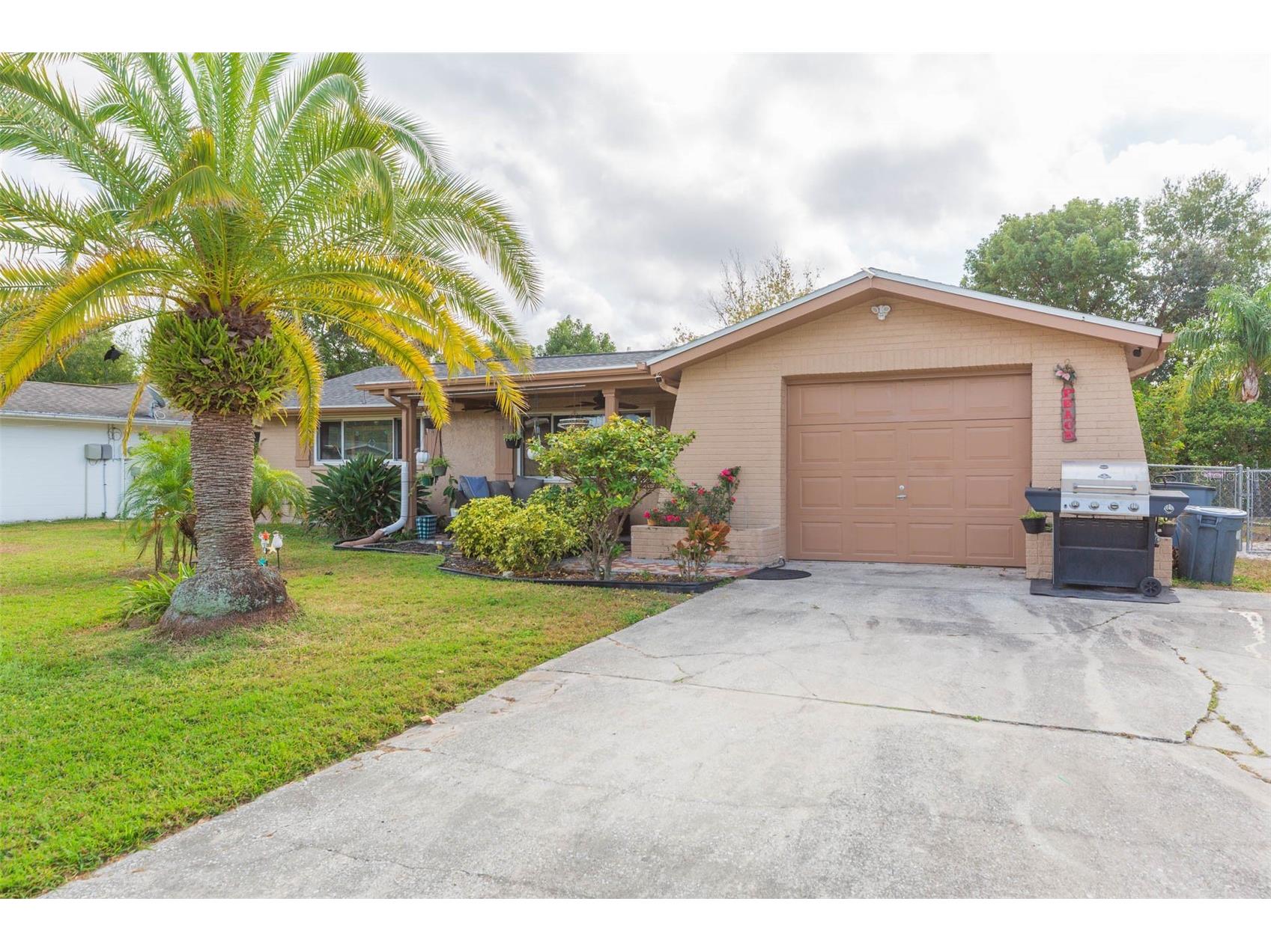 7906 Cherrytree Lane New Port Richey FL 34653 TB8460063 image2