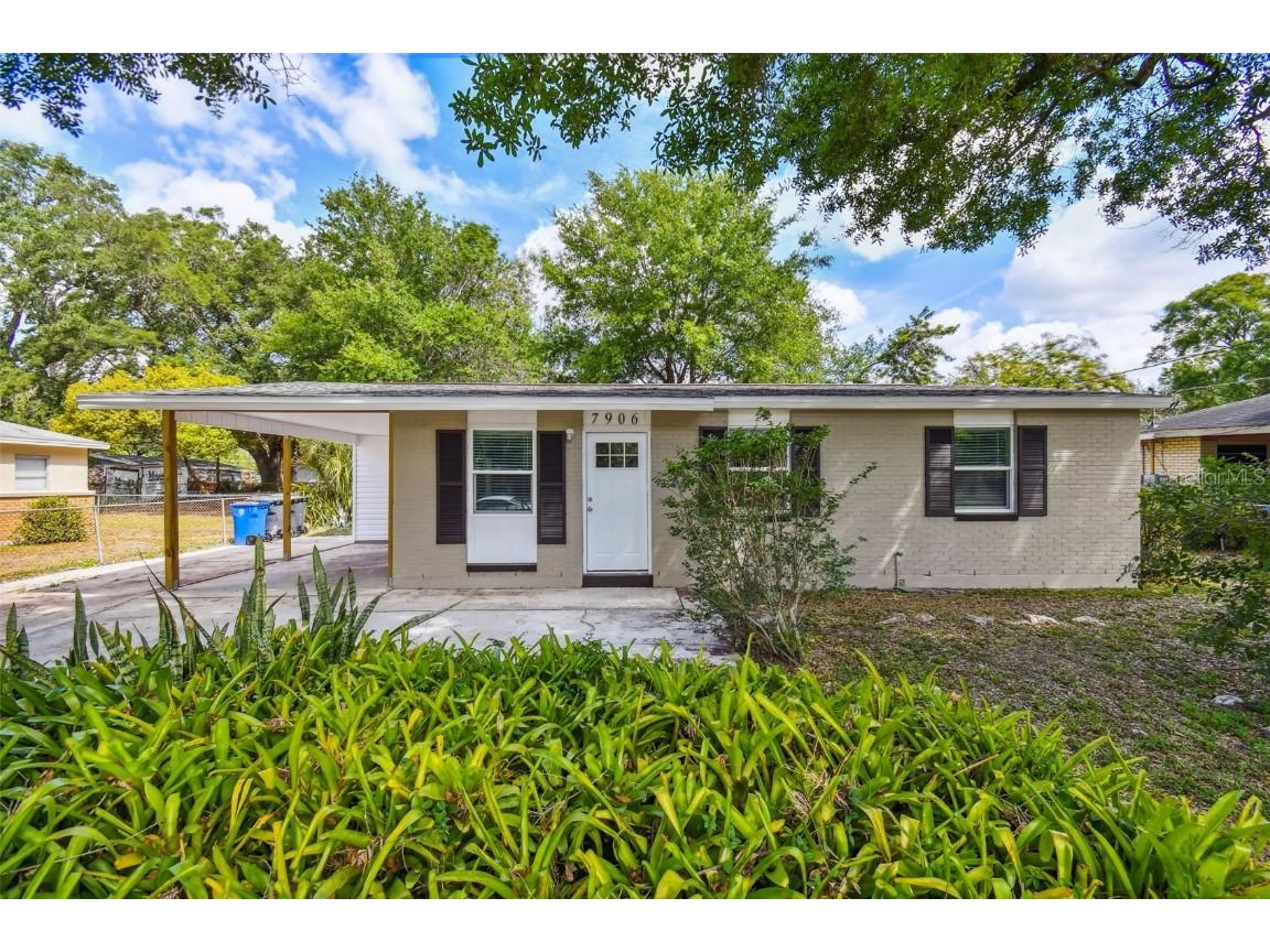 7906 Croton Avenue Tampa FL 33619 T3438756 image1