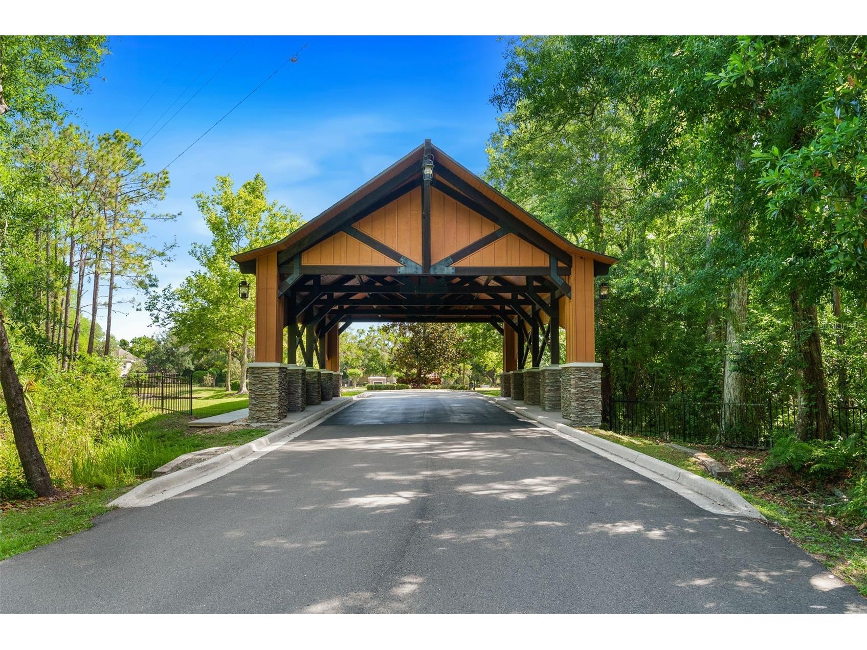 7906 Foxcatcher Court Odessa FL 33556 TB8500738 image62
