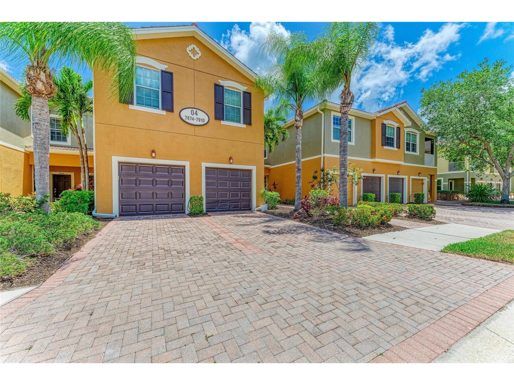 7906 Moonstone Drive #4-106 Sarasota FL 34233 A4692328 image1