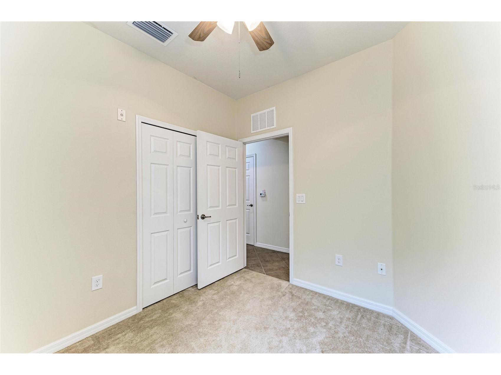 7906 Moonstone Drive #4-106 Sarasota FL 34233 A4692328 image17