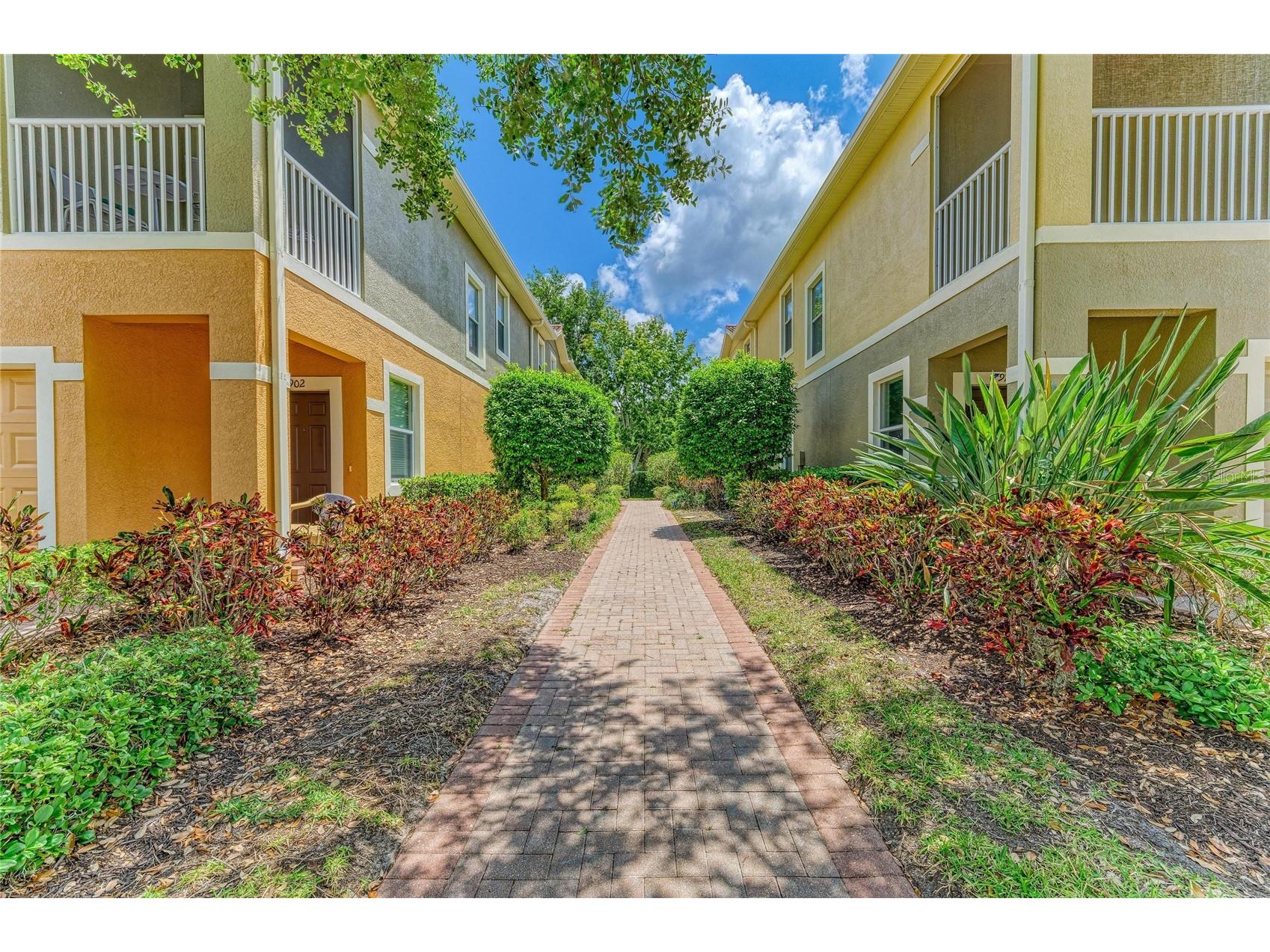 7906 Moonstone Drive #4-106 Sarasota FL 34233 A4692328 image2