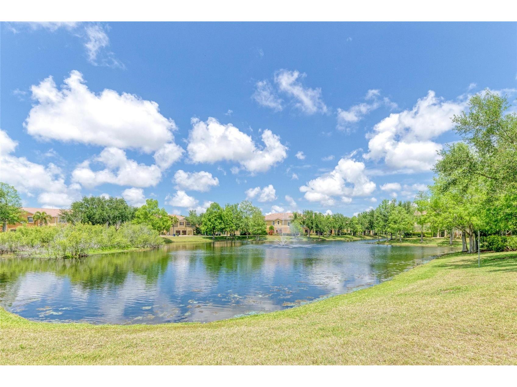 7906 Moonstone Drive #4-106 Sarasota FL 34233 A4692328 image28
