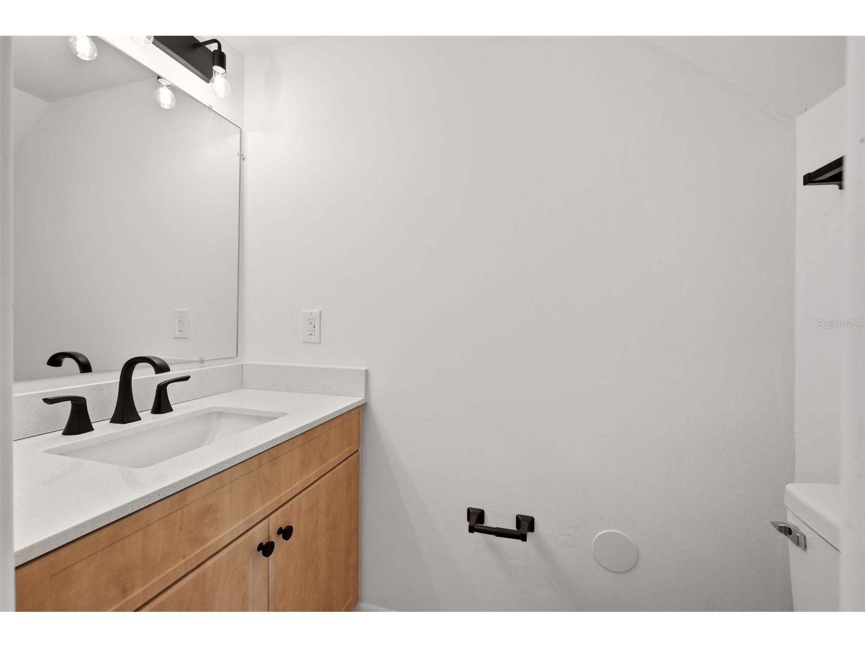 7906 Tangerine Drive Tampa FL 33637 TB8529245 image16