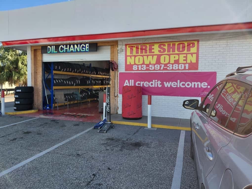 7906 W Hillsborough Avenue Tampa FL 33615 TB8448517 image8