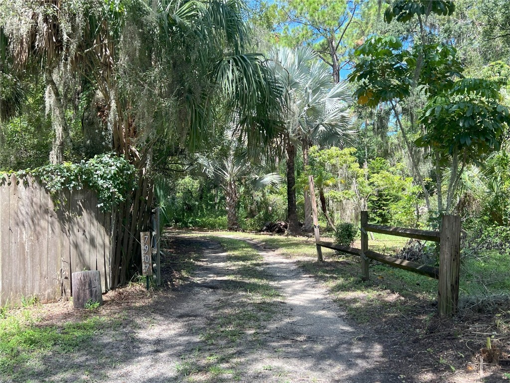 7907 Brower Drive Bradenton FL 34211 A4620383 image1