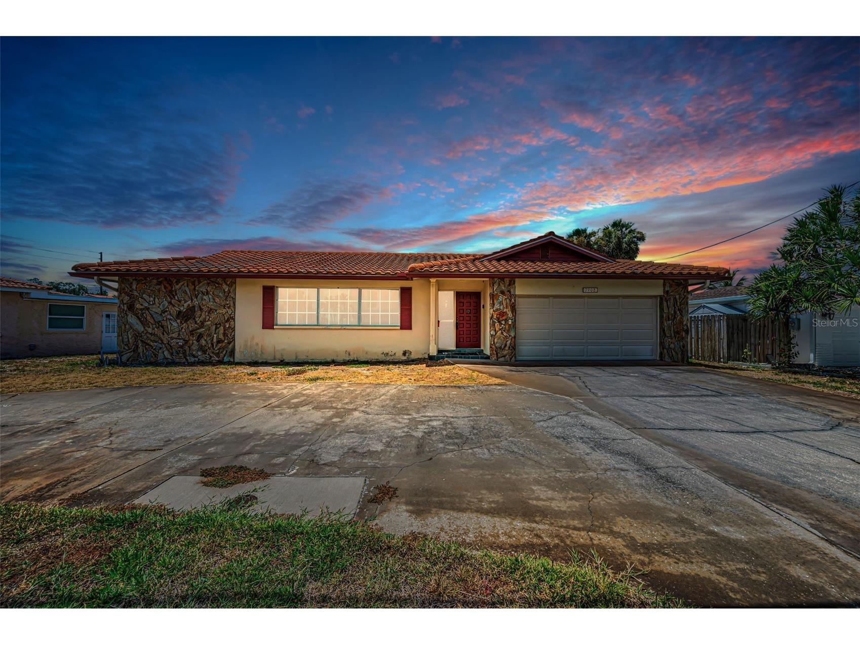 7908 2nd Avenue S Saint Petersburg FL 33707 - BOCA CIEGA BAY TB8524277 image1