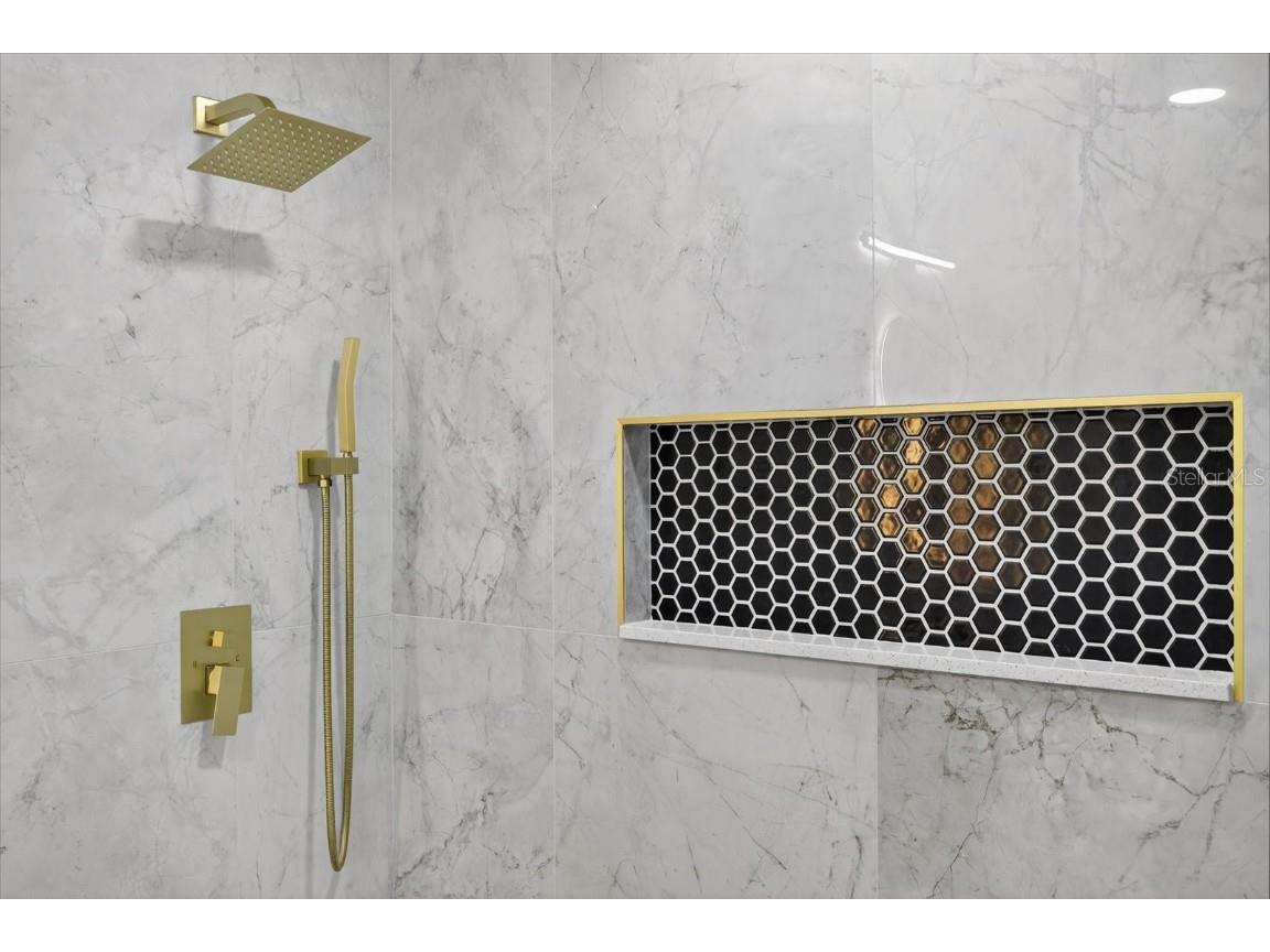 7908 Croton Avenue Tampa FL 33619 TB8451183 image19