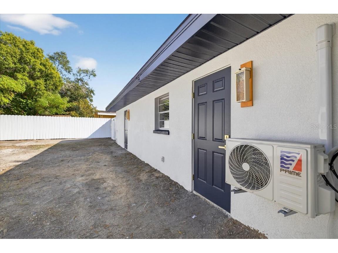 7908 Croton Avenue Tampa FL 33619 TB8451183 image37