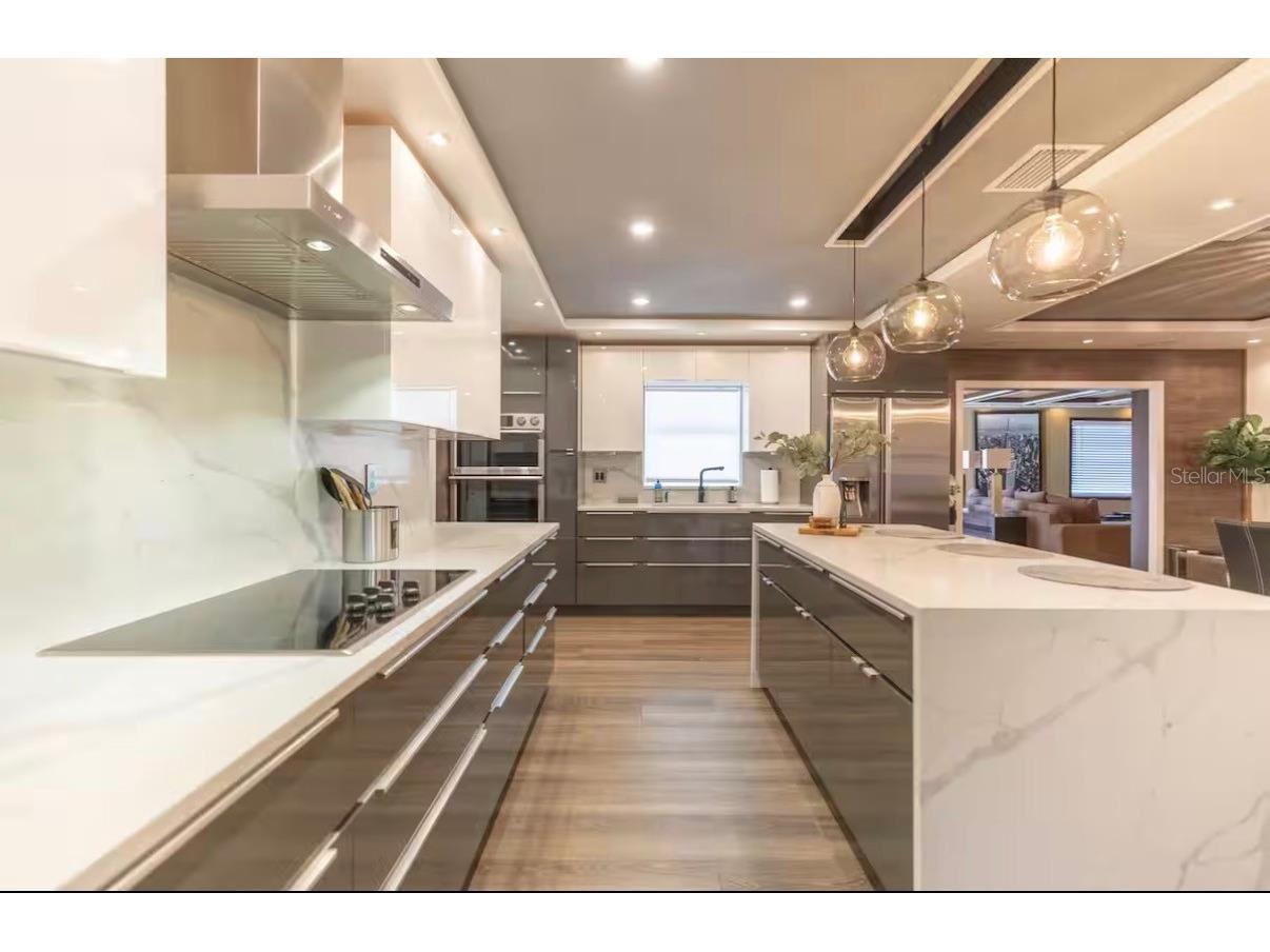 7908 W Elm Street Tampa FL 33615 TB8478477 image10