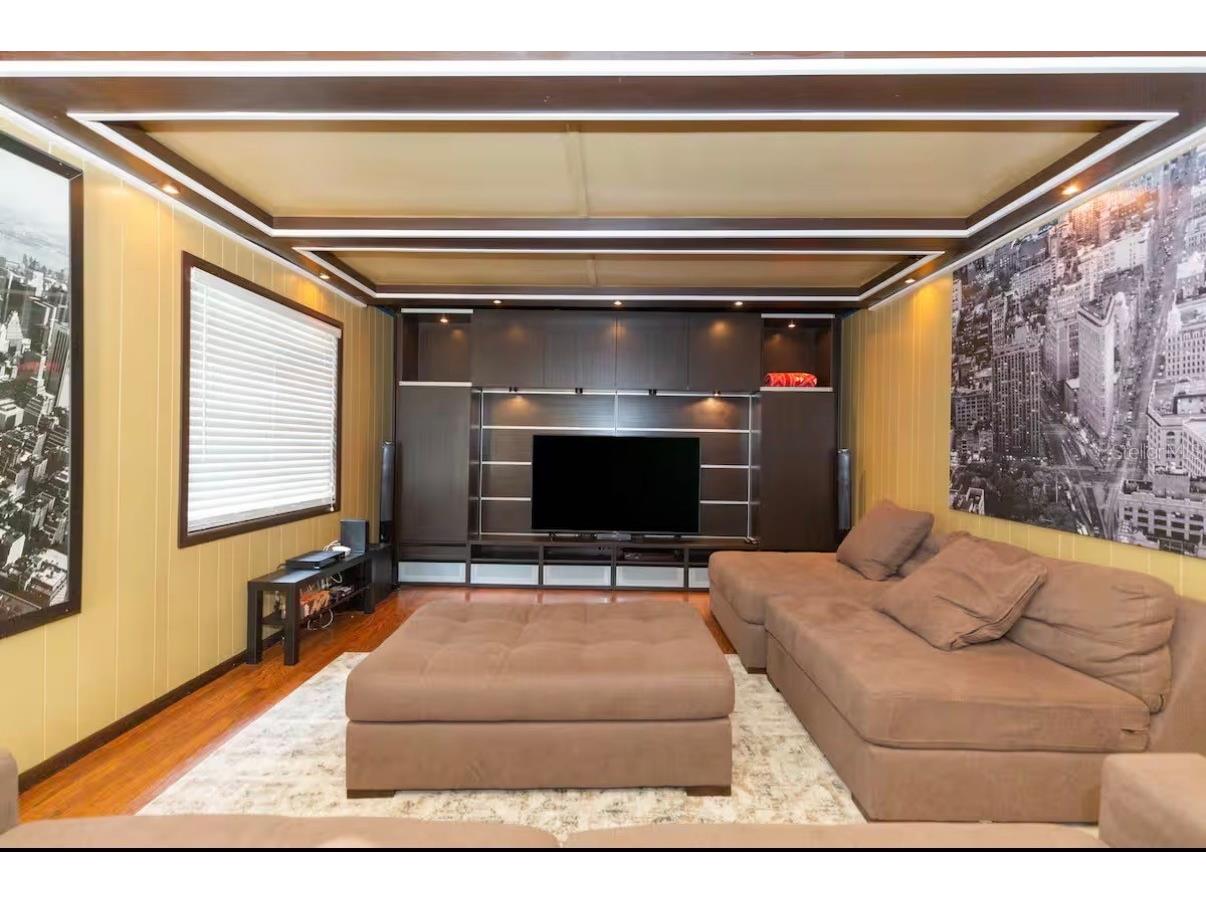 7908 W Elm Street Tampa FL 33615 TB8478477 image16