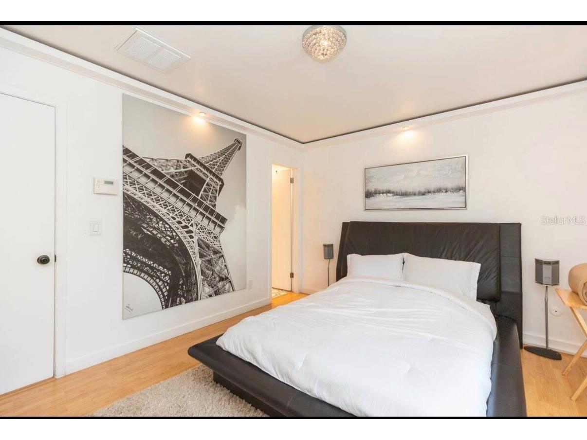 7908 W Elm Street Tampa FL 33615 TB8478477 image21