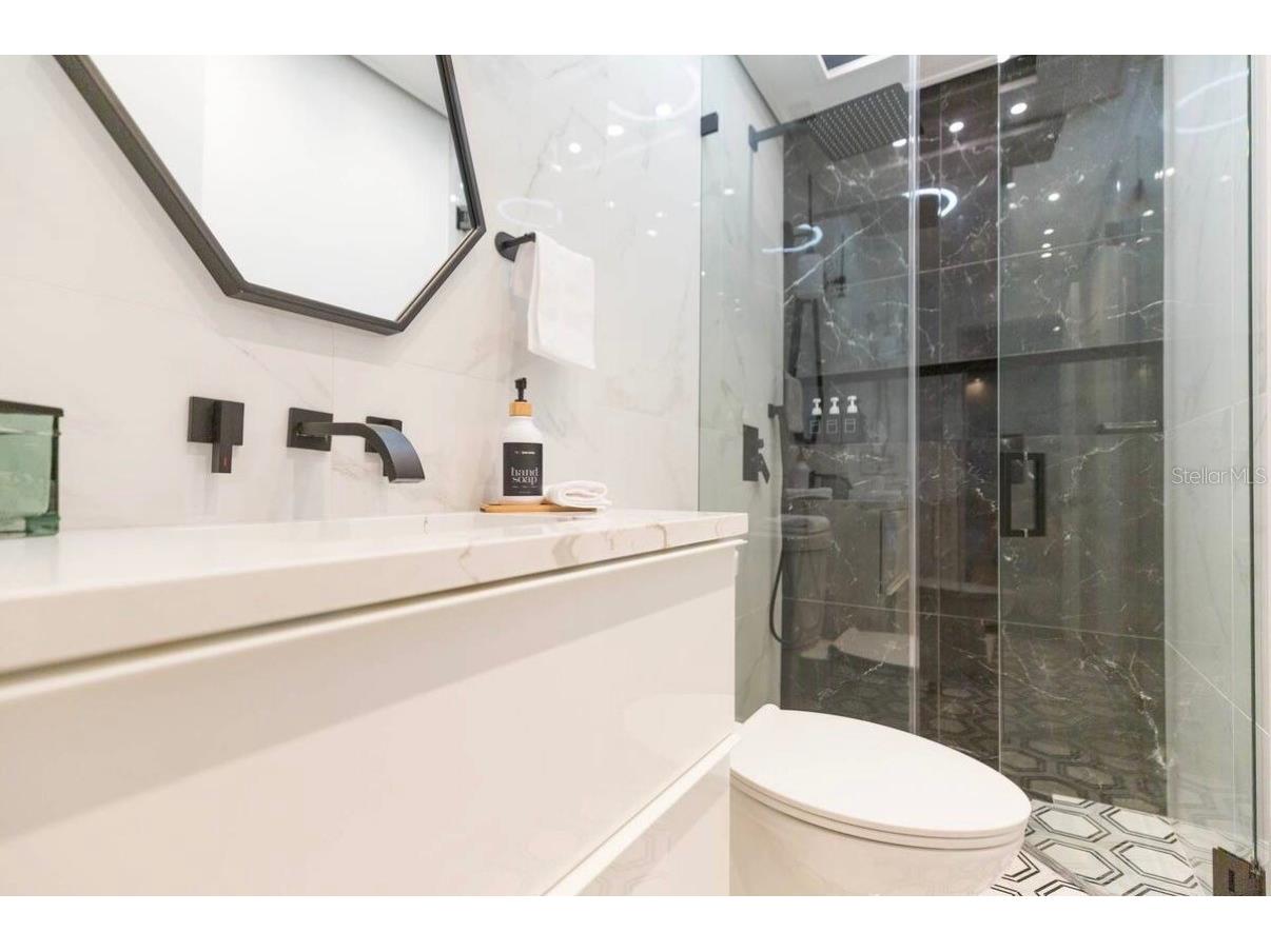 7908 W Elm Street Tampa FL 33615 TB8478477 image24