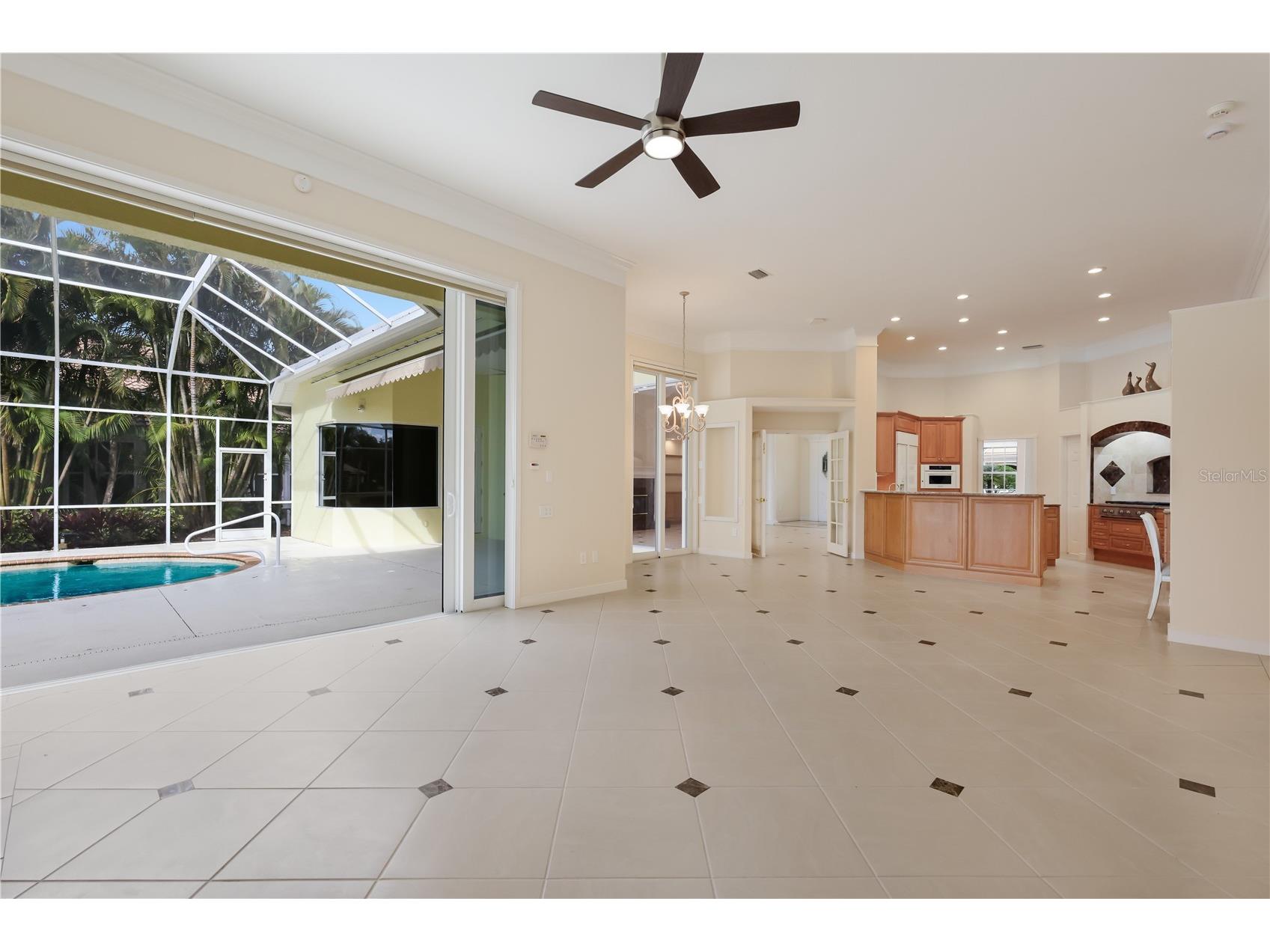 7908 Warwick Gardens Lane University Park FL 34201 A4682701 image12