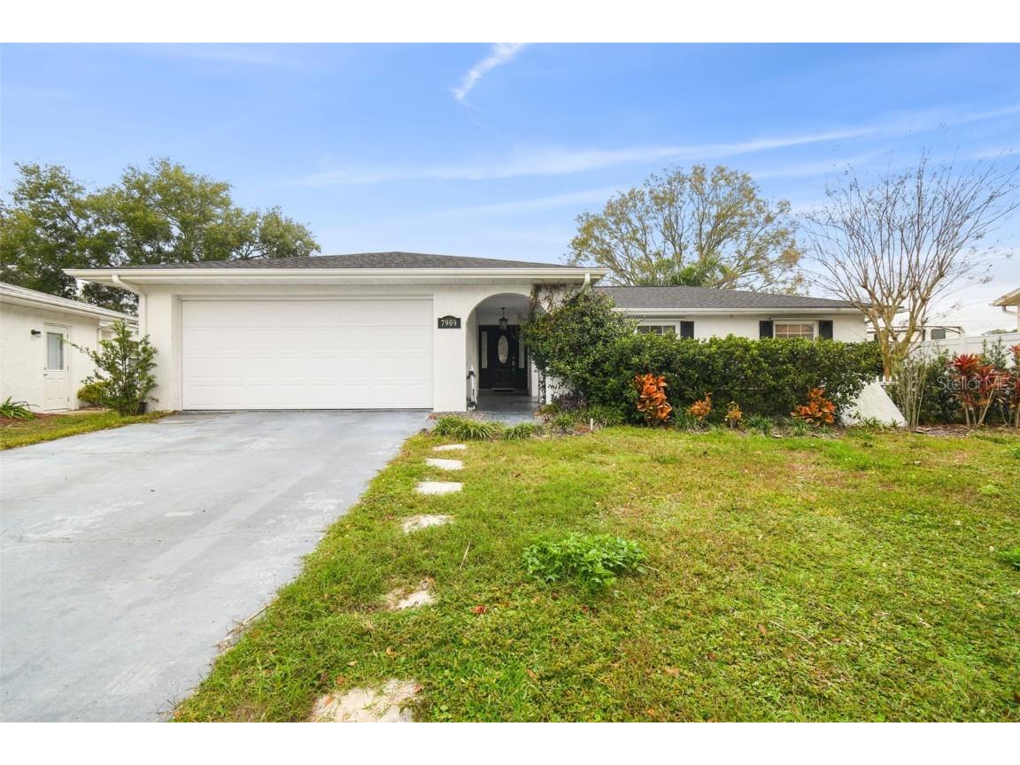 7909 Cayuga Drive New Port Richey FL 34653 U8227382 image1