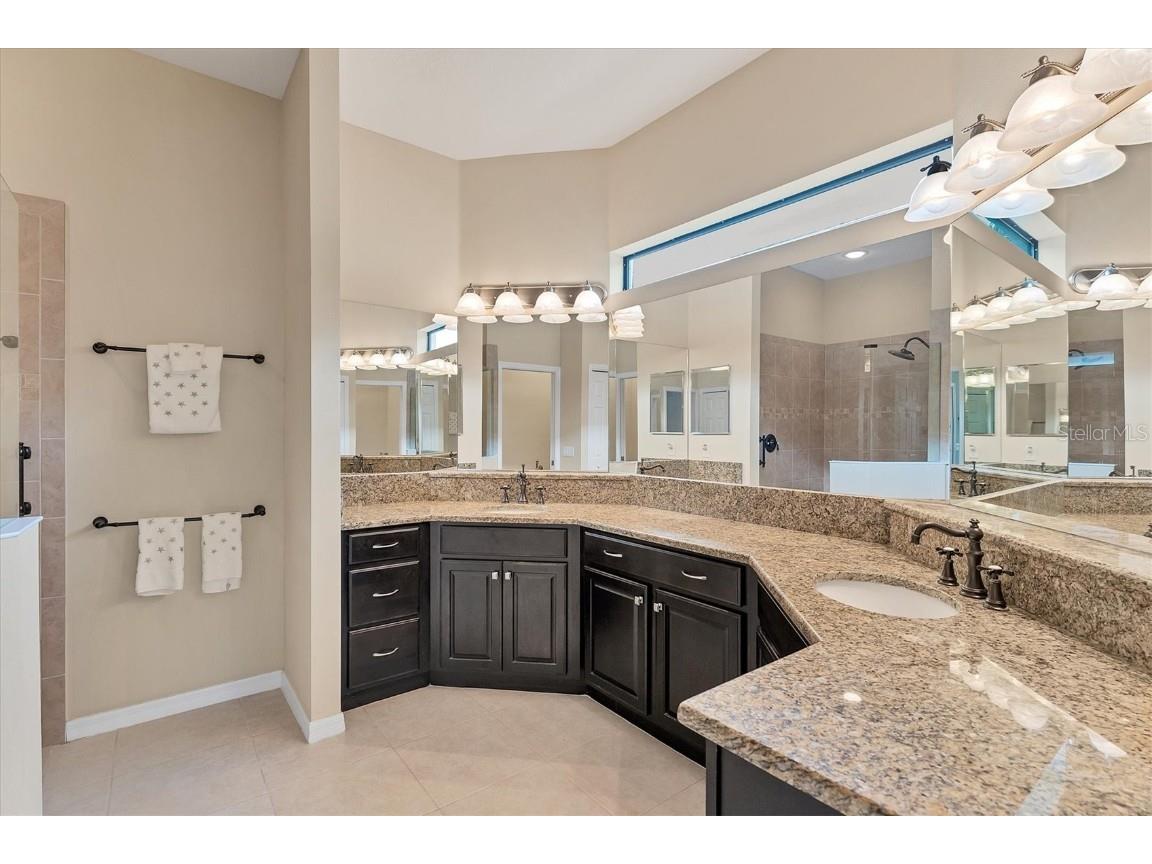 7909 Rio Bella Place Bradenton FL 34201 A4675410 image15