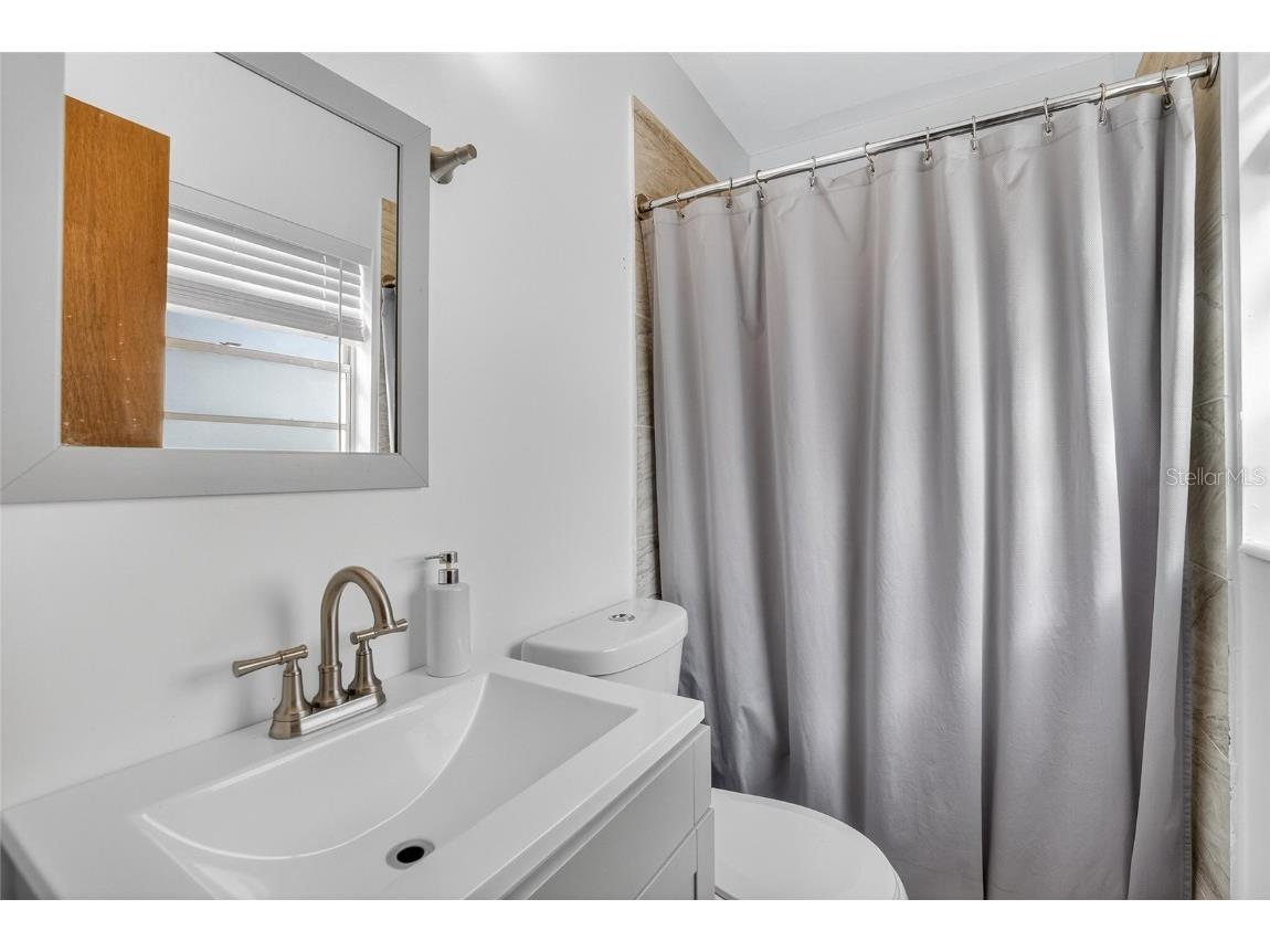 7909 West Pocahontas Avenue Tampa FL 33615 TB8443809 image24