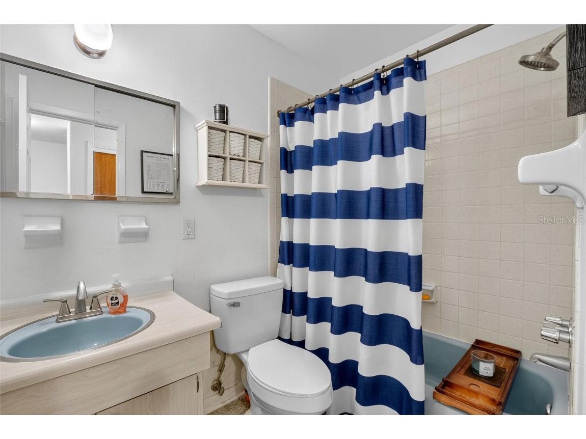 7909 West Pocahontas Avenue Tampa FL 33615 TB8443809 image31