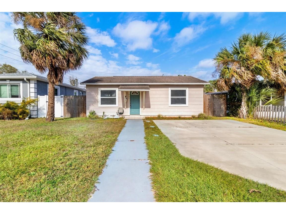 791 48th Avenue N Saint Petersburg FL 33703 TB8336663 image1