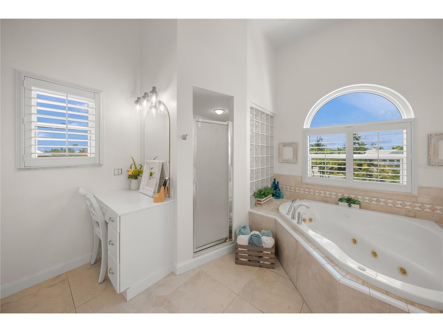 791 Broadway Street Longboat Key FL 34228 A4694059 image26