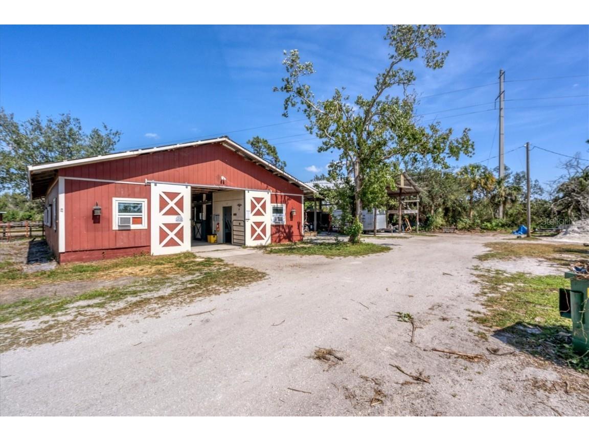 791 Buckskin Ct Englewood FL 34223 D6129389 image1