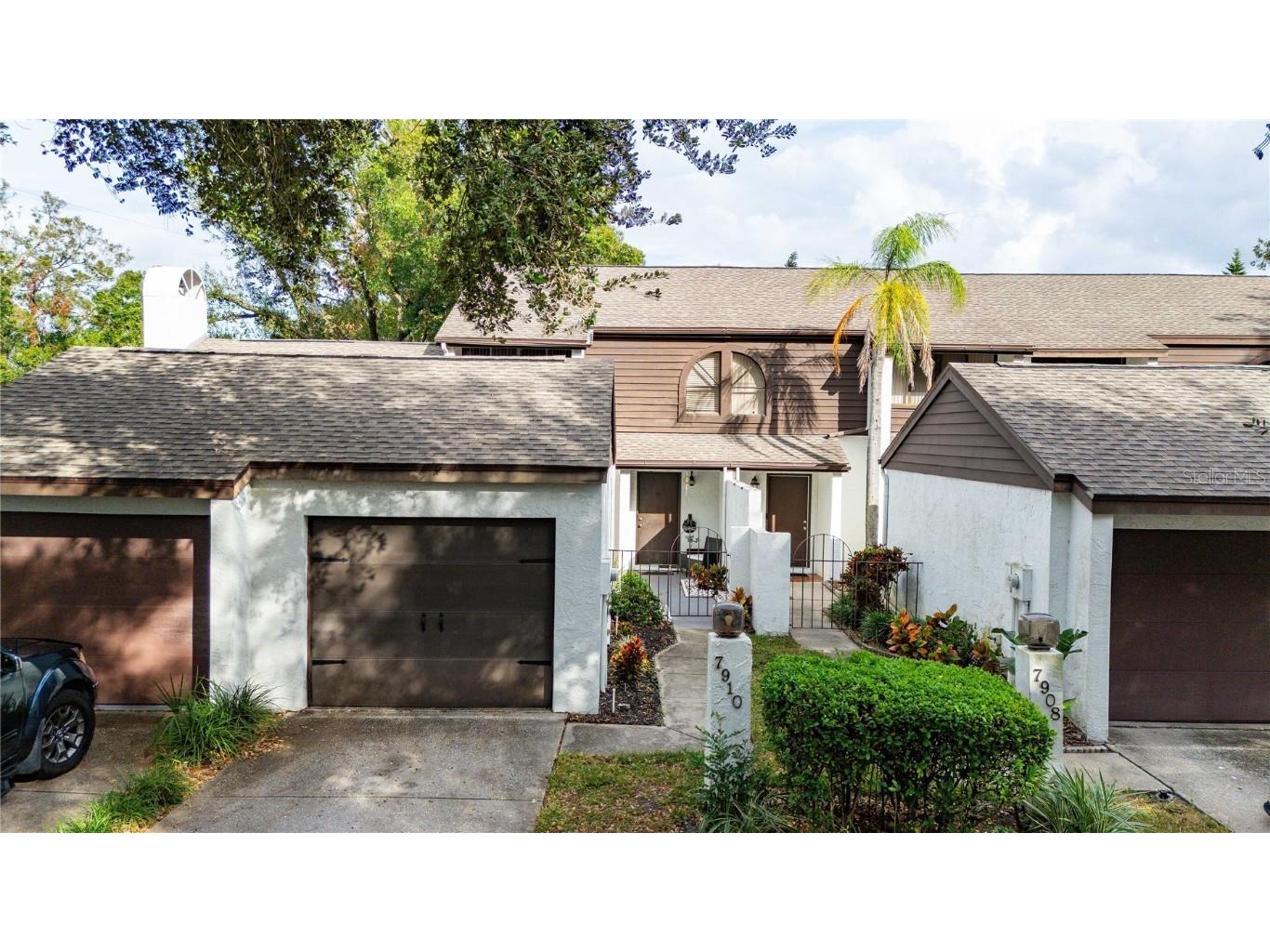 7910 Luxbury Place Tampa FL 33614 TB8318735 image1