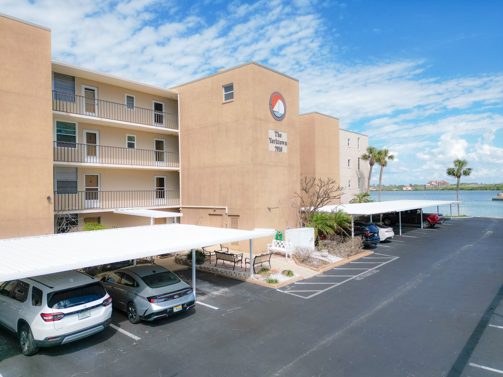 7910 Sun Island Drive S #105 South Pasadena FL 33707 TB8489802 image1