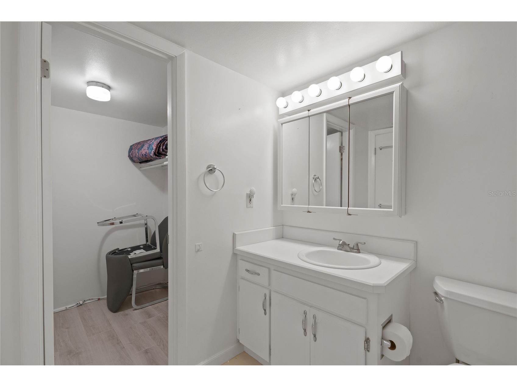 7910 Sun Island Drive S #302 South Pasadena FL 33707 TB8503890 image19