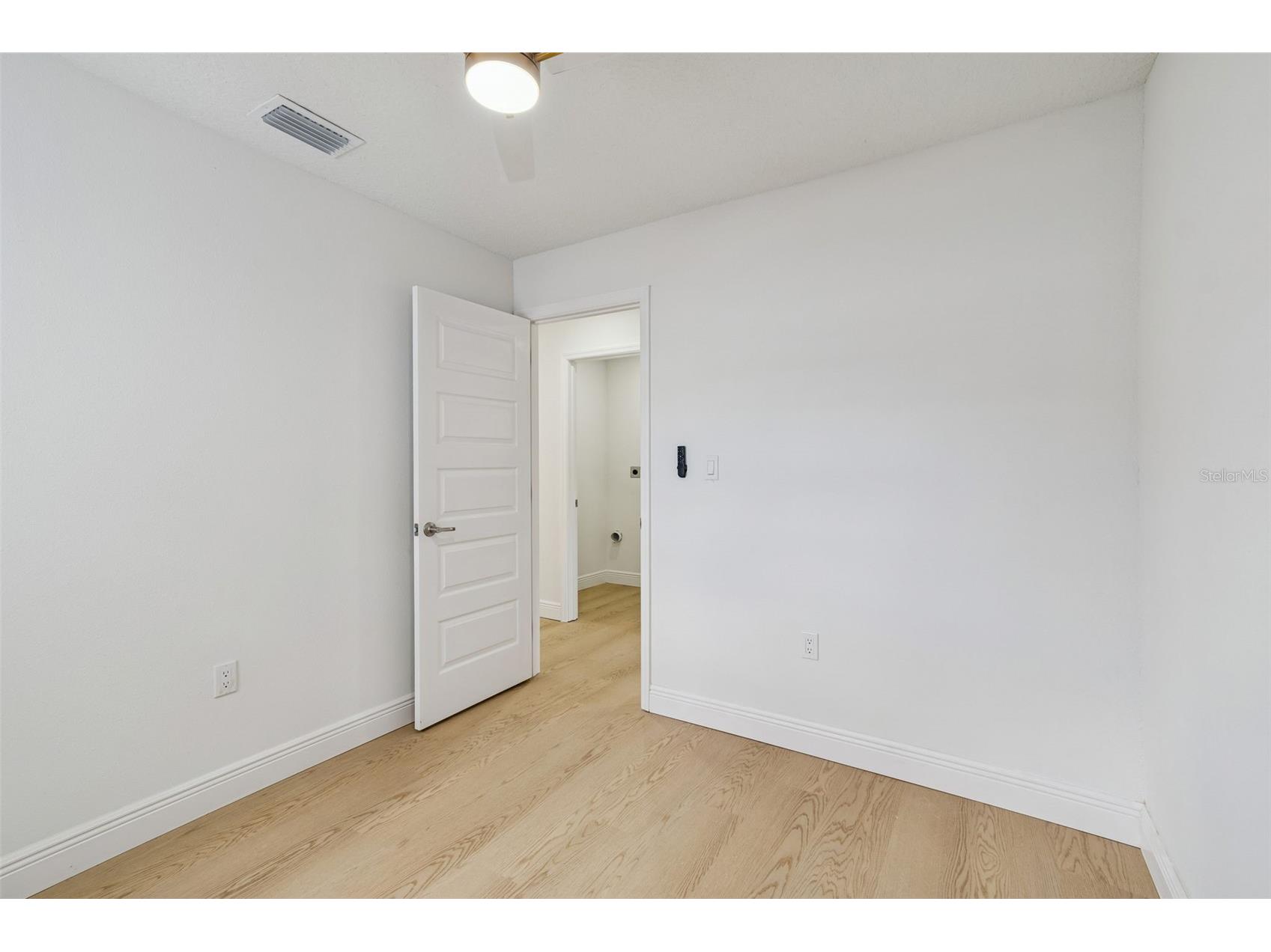 7910 W Powhatan Avenue Tampa FL 33615 TB8478023 image32