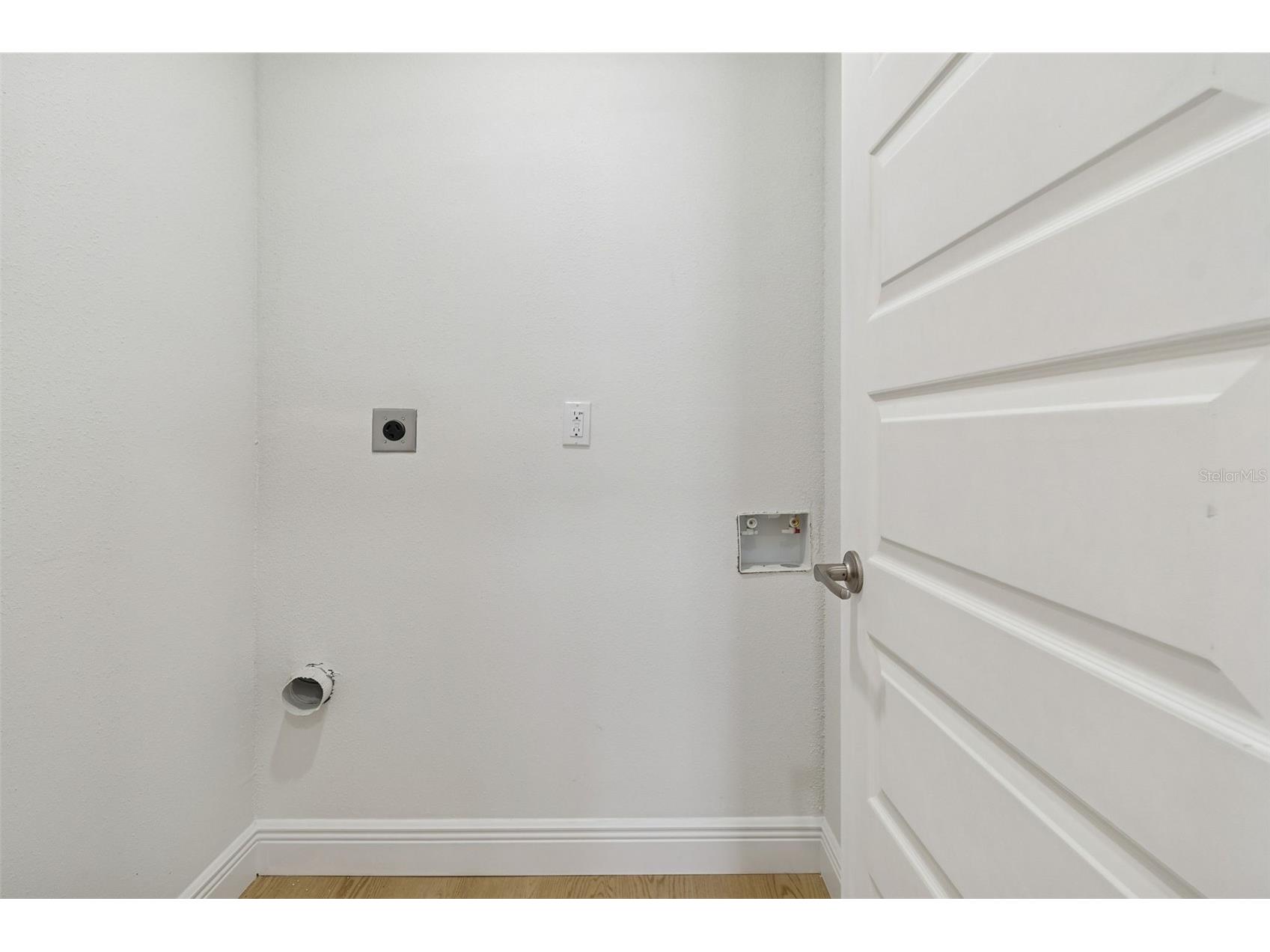 7910 W Powhatan Avenue Tampa FL 33615 TB8478023 image34