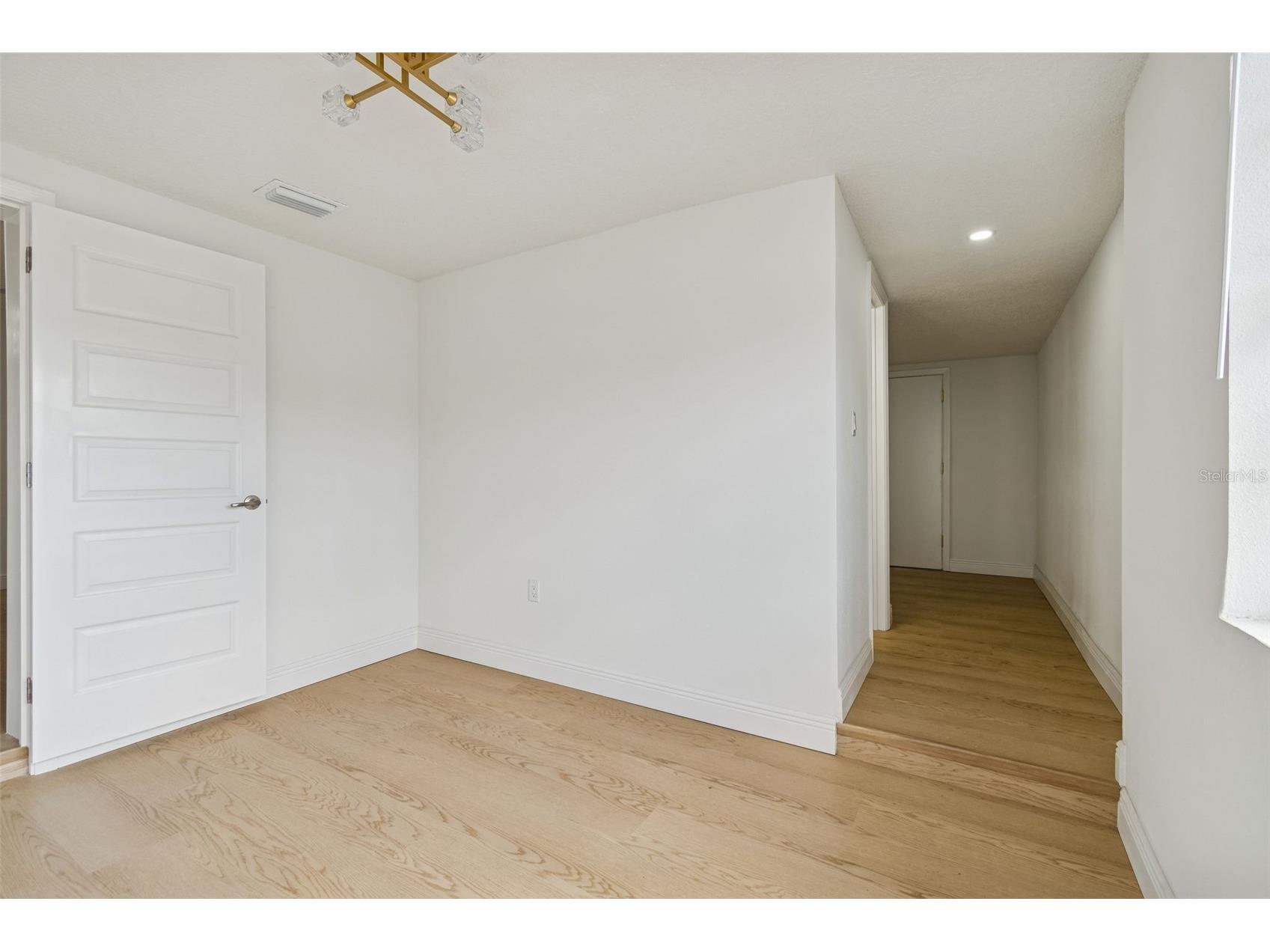 7910 W Powhatan Avenue Tampa FL 33615 TB8478023 image60
