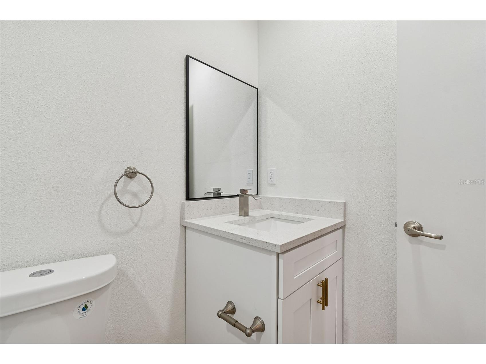 7910 W Powhatan Avenue Tampa FL 33615 TB8478023 image84