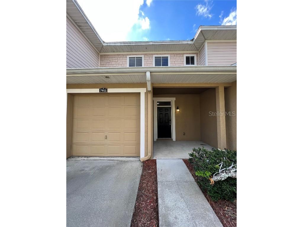 7911 Down Royal Road Tampa FL 33610 T3543805 image1