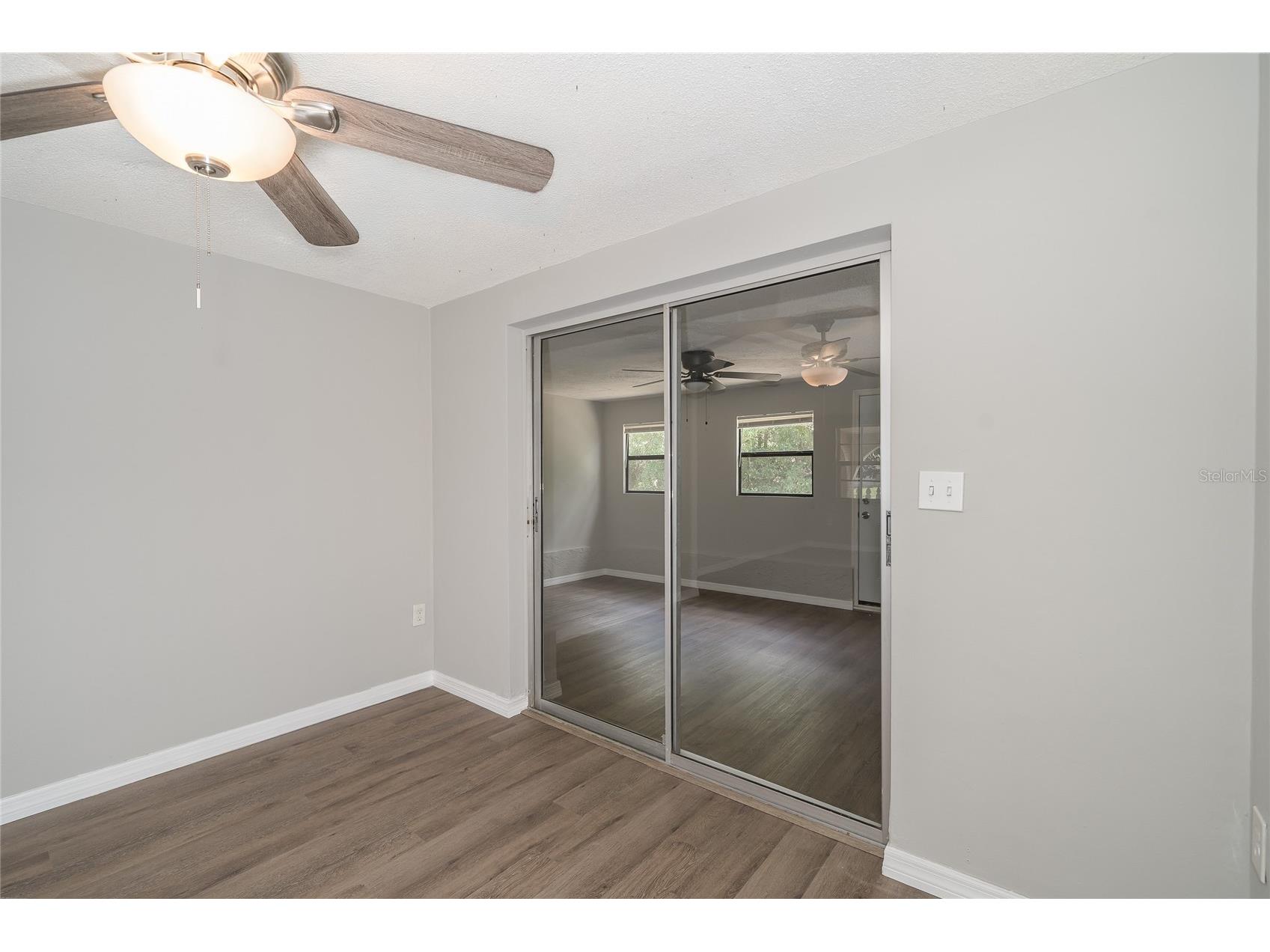 7911 Foxwood Drive New Port Richey FL 34653 TB8511662 image17