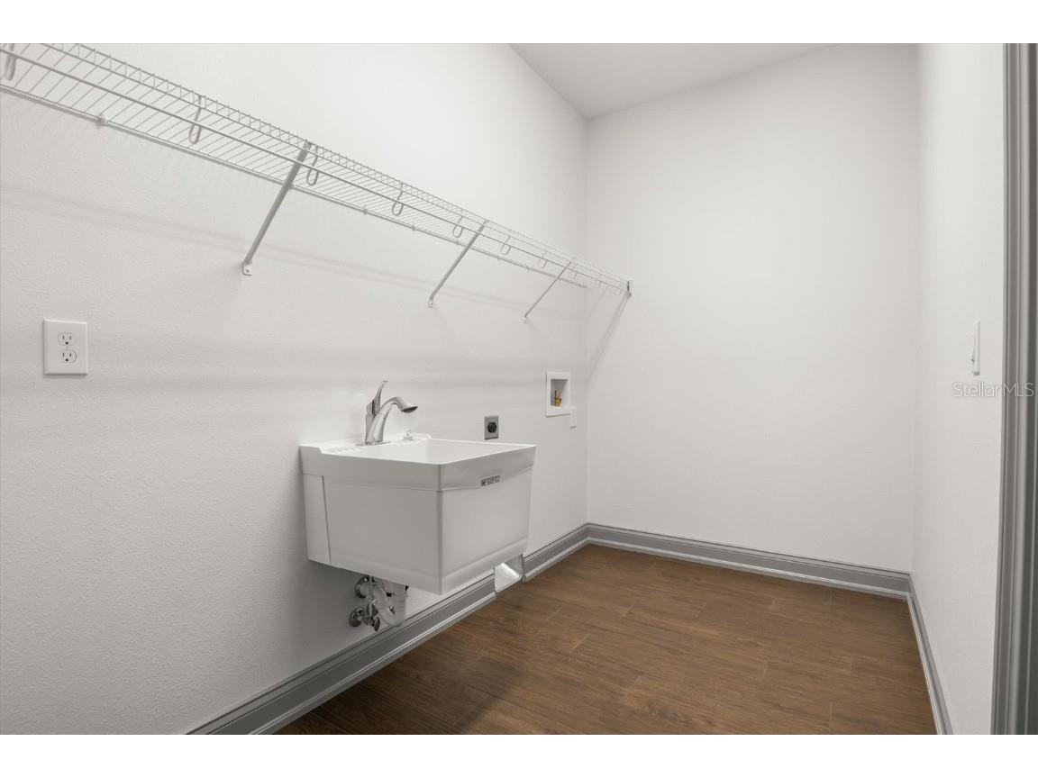 7911 Lake James Boulevard Lakeland FL 33810 L4955716 image43