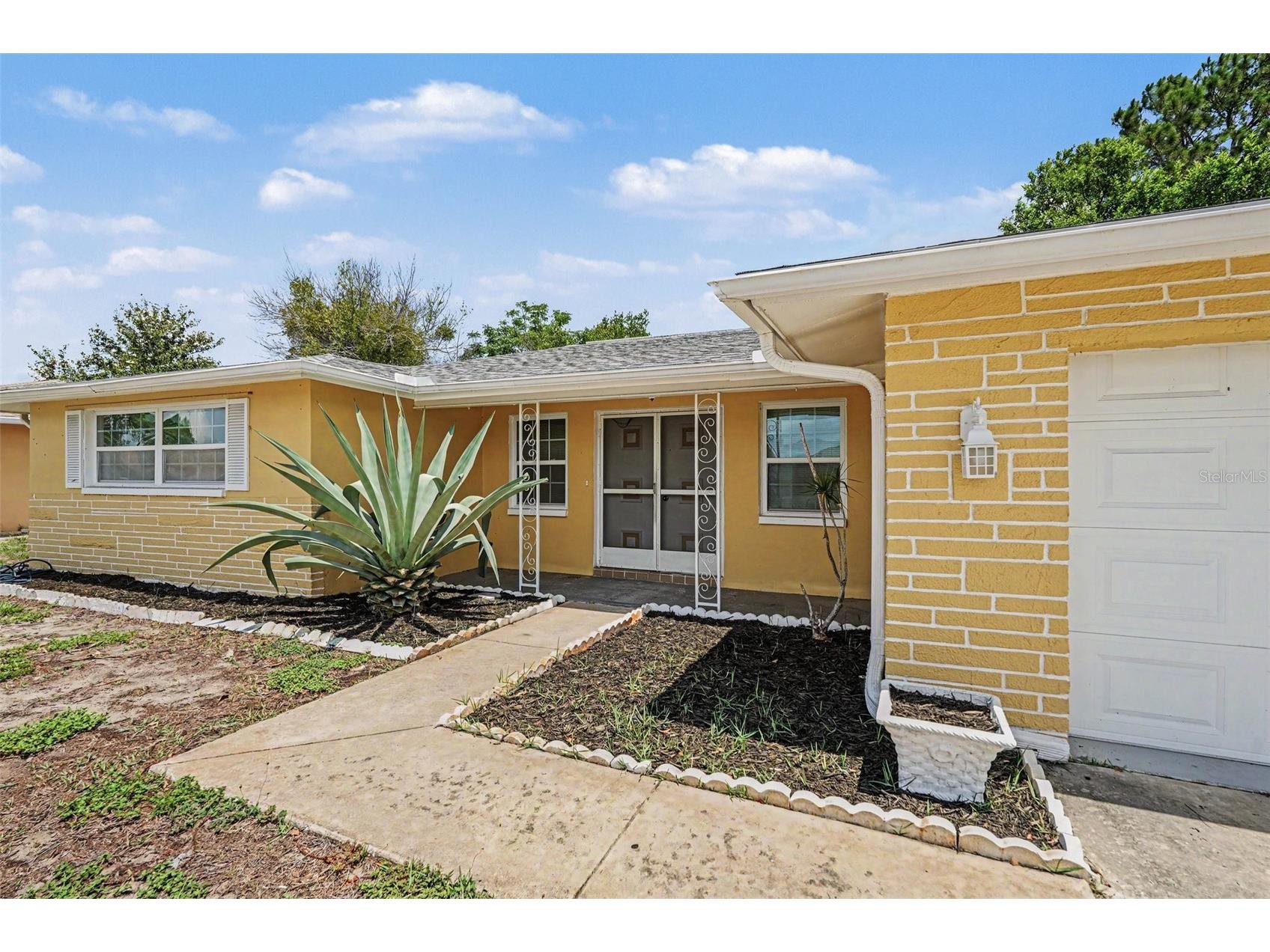 7911 Monarda Drive Port Richey FL 34668 O6407820 image1