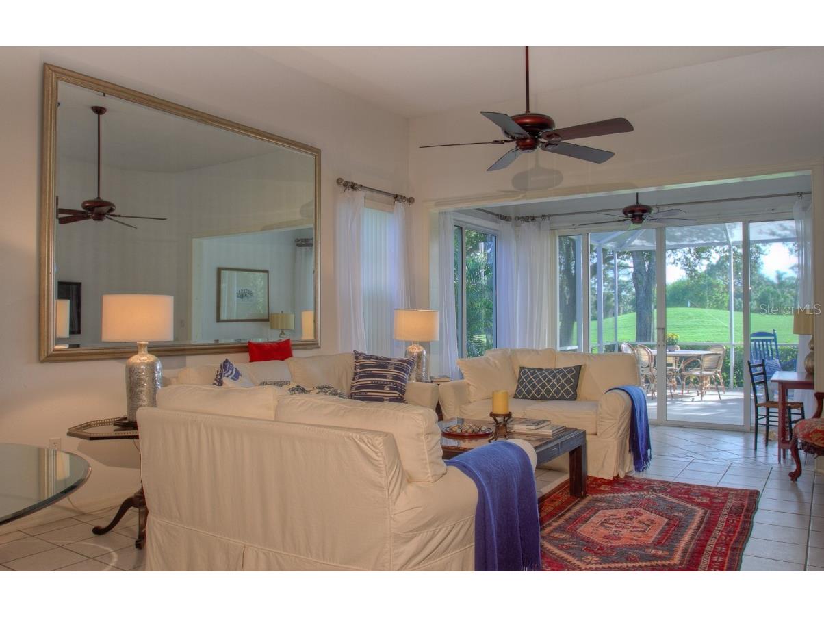 7911 Whitebridge Glen University Park FL 34201 A4549779 image11