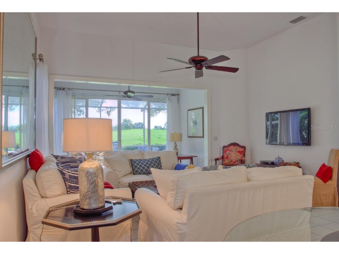 7911 Whitebridge Glen University Park FL 34201 A4549779 image13