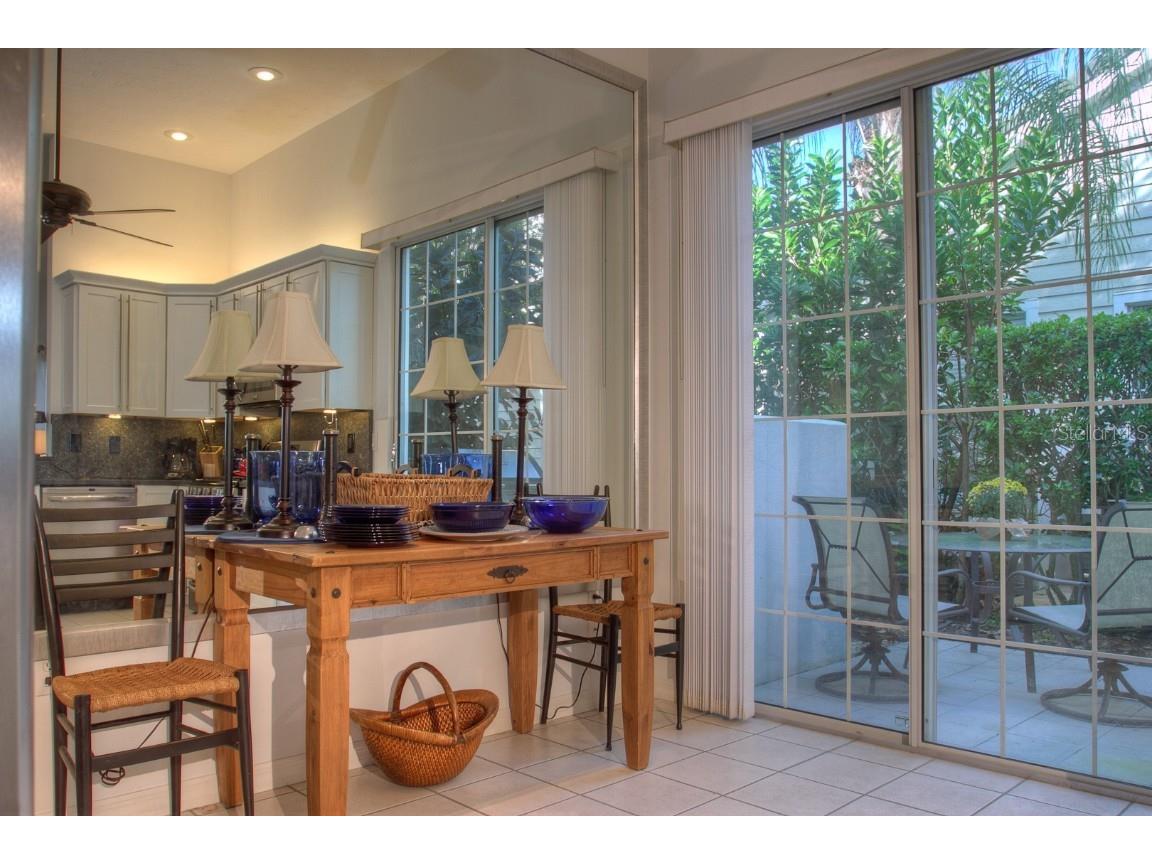 7911 Whitebridge Glen University Park FL 34201 A4549779 image18