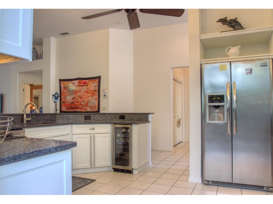 7911 Whitebridge Glen University Park FL 34201 A4549779 image19