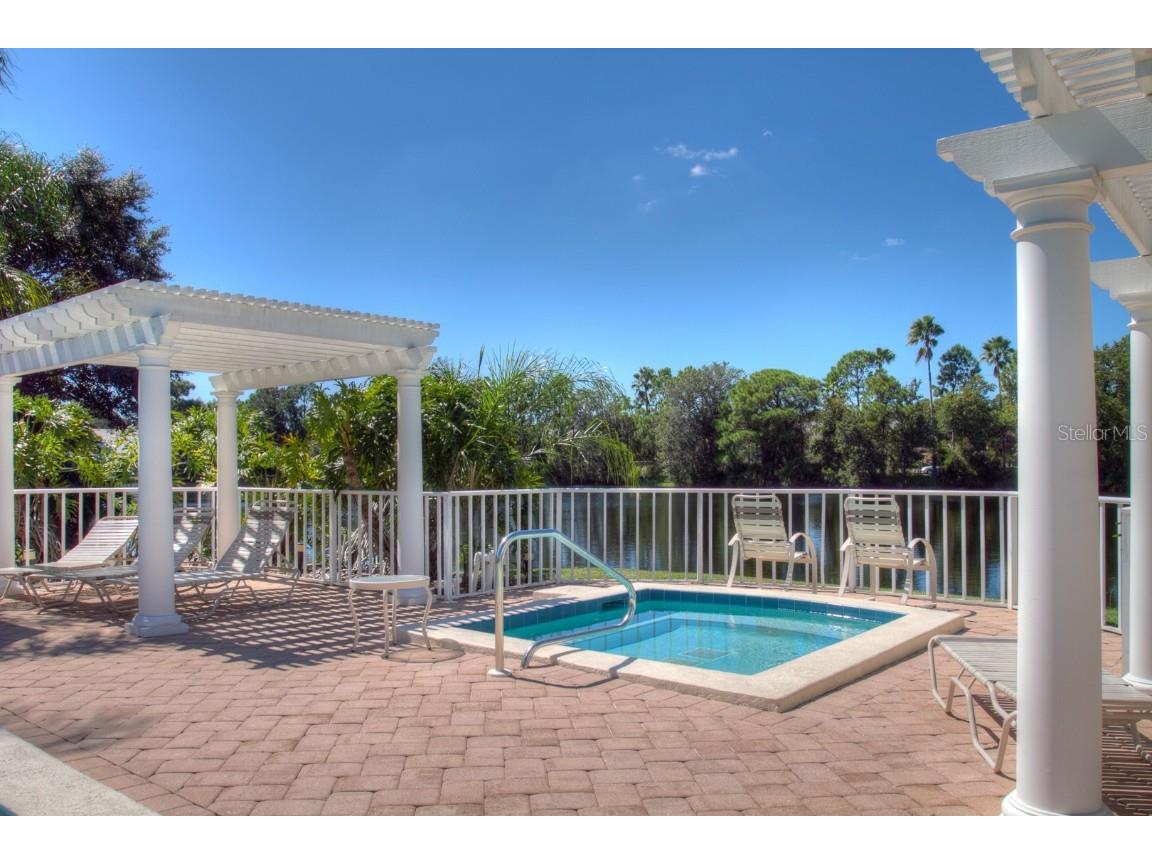 7911 Whitebridge Glen University Park FL 34201 A4549779 image30