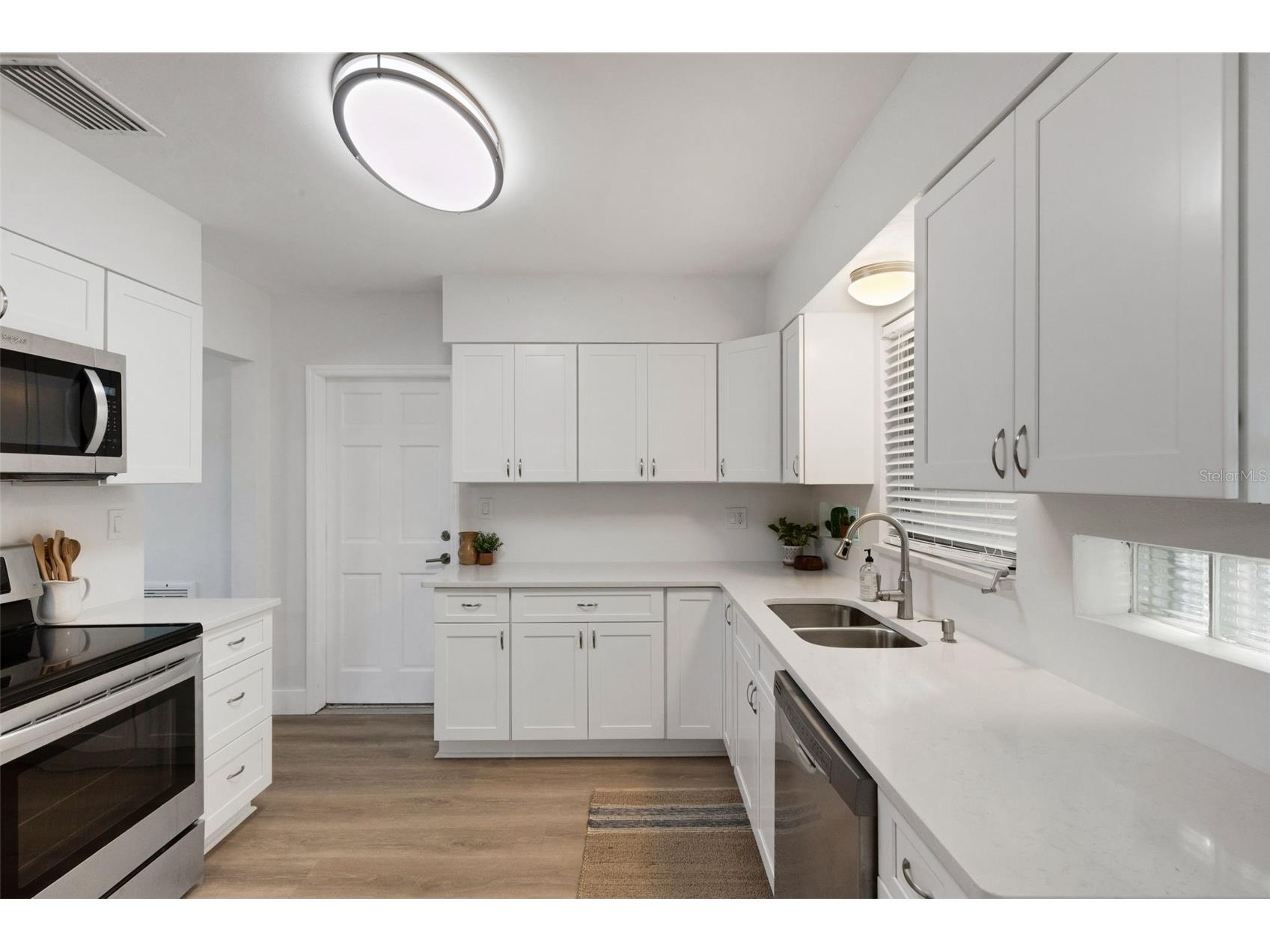 7912 Garden Drive N Saint Petersburg FL 33710 TB8488470 image15