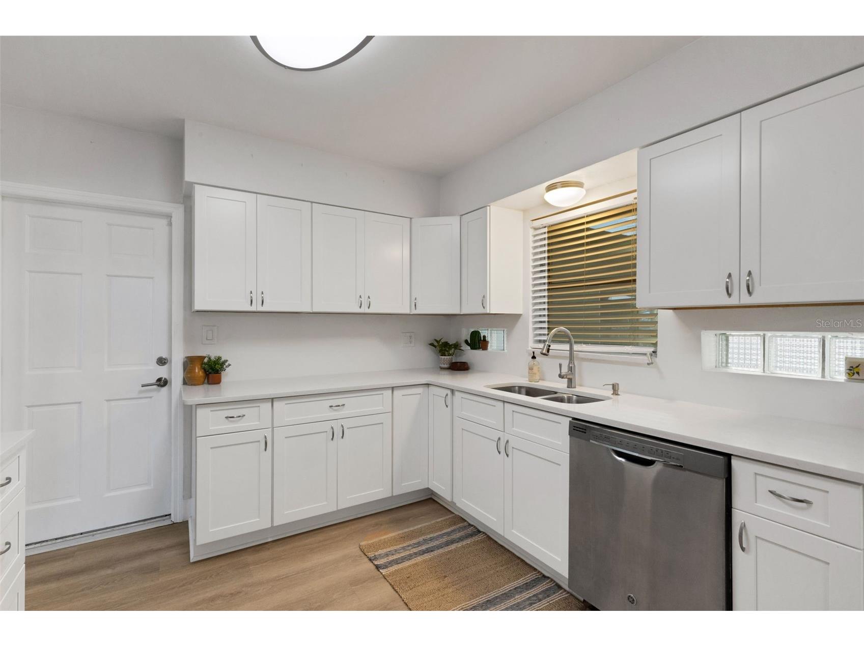 7912 Garden Drive N Saint Petersburg FL 33710 TB8488470 image17