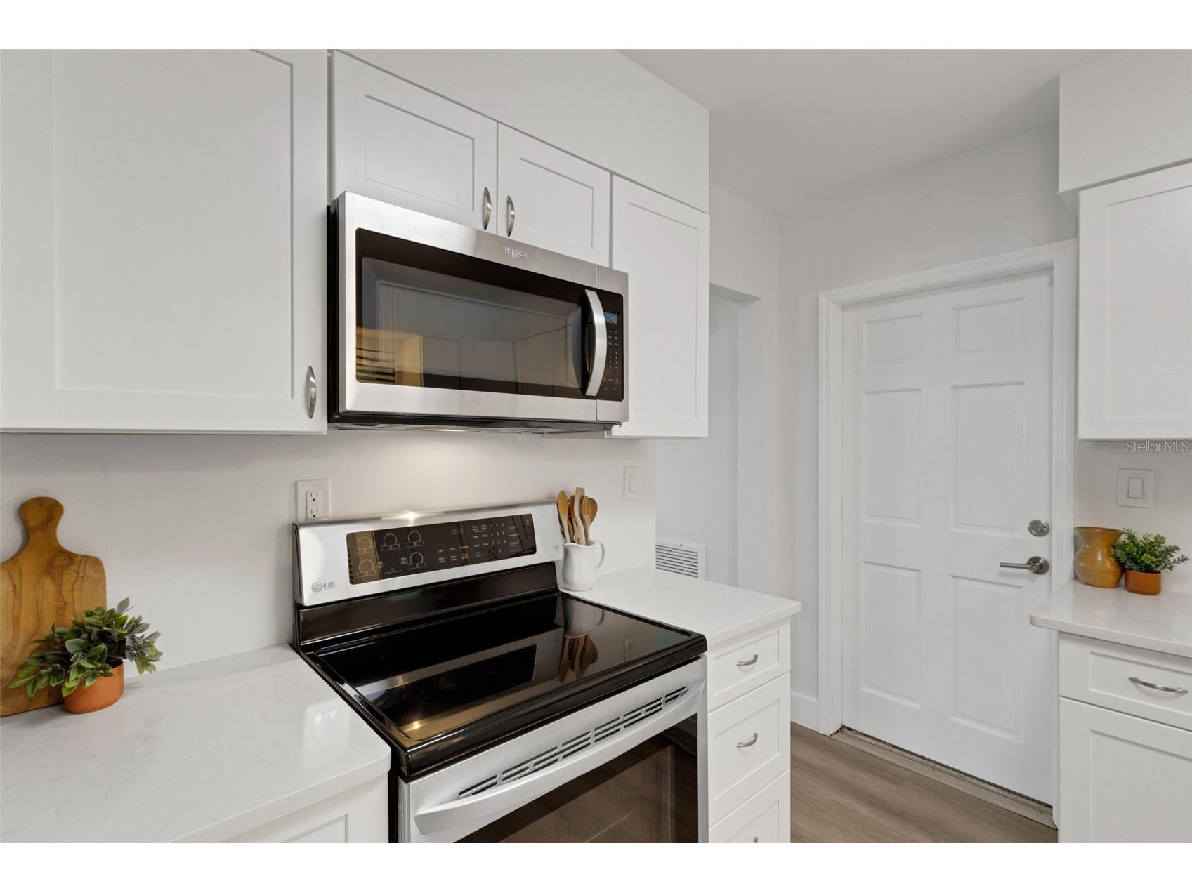 7912 Garden Drive N Saint Petersburg FL 33710 TB8488470 image18