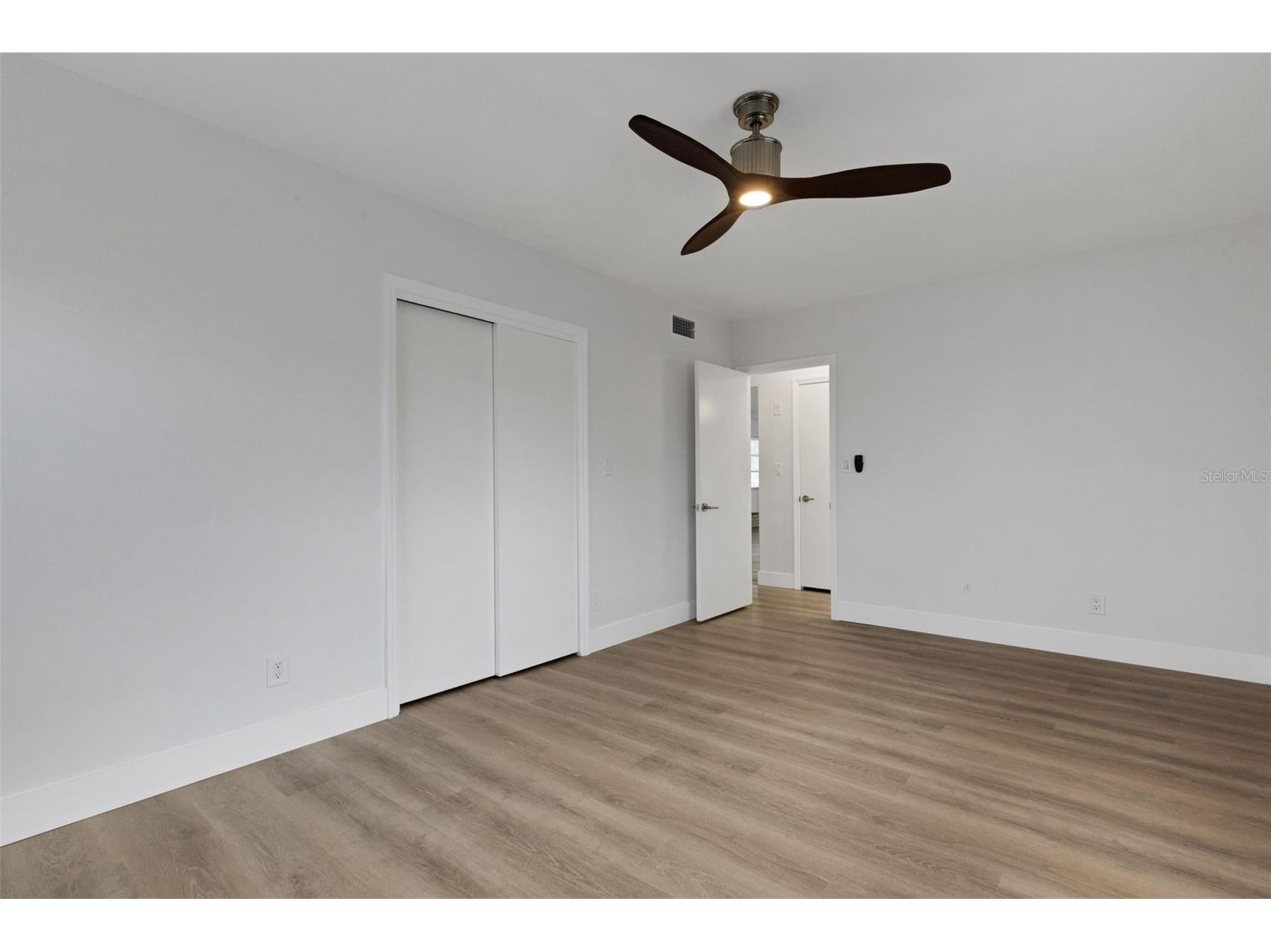 7912 Garden Drive N Saint Petersburg FL 33710 TB8488470 image35