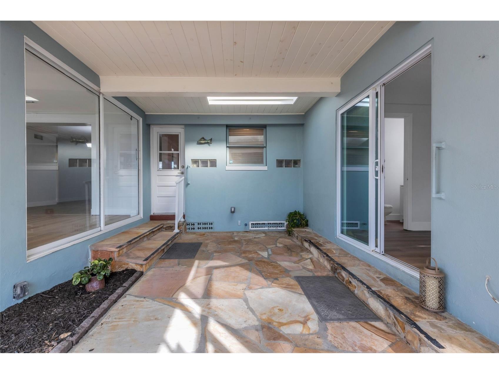 7912 Garden Drive N Saint Petersburg FL 33710 TB8488470 image49