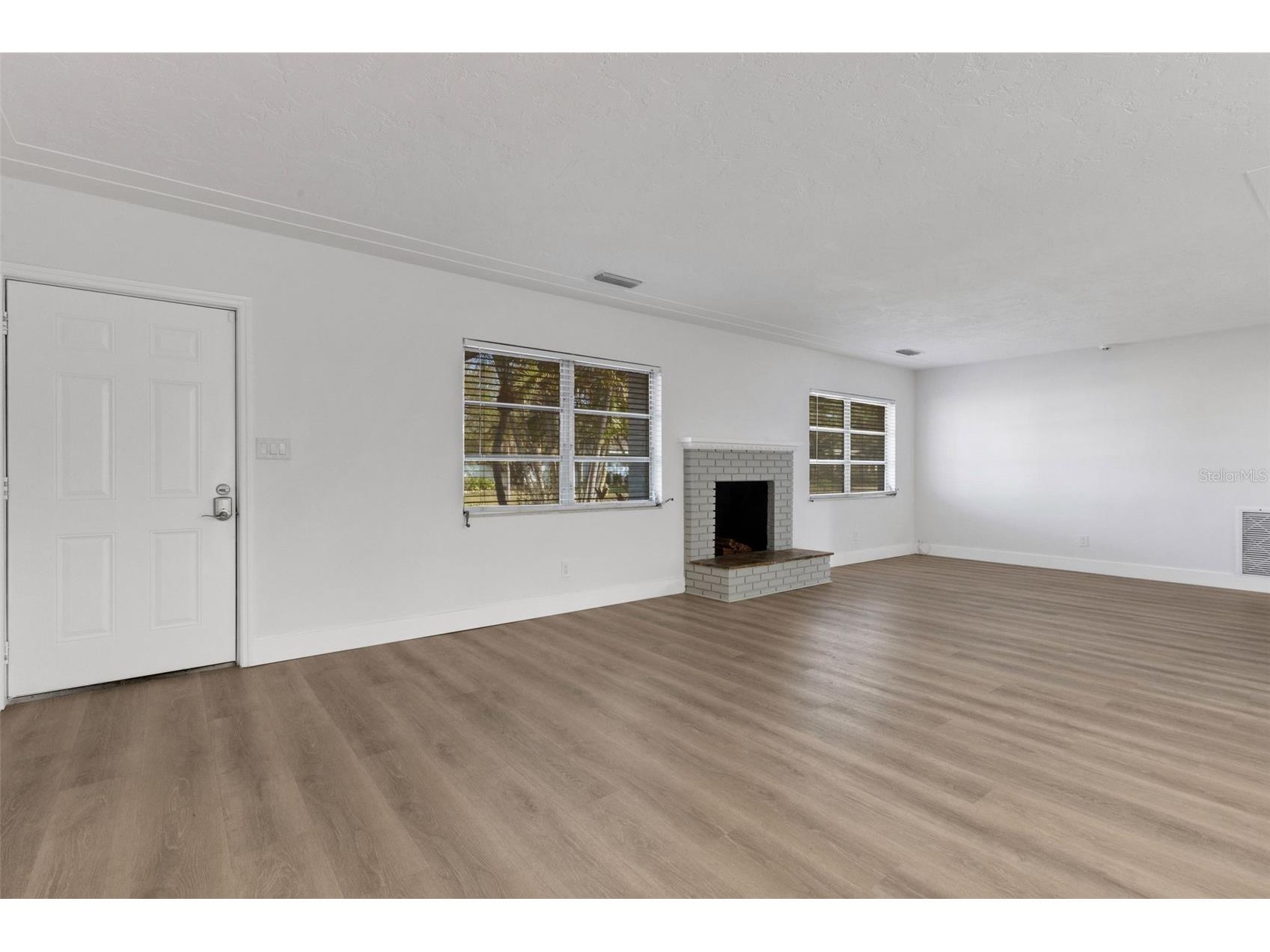 7912 Garden Drive N Saint Petersburg FL 33710 TB8488470 image8