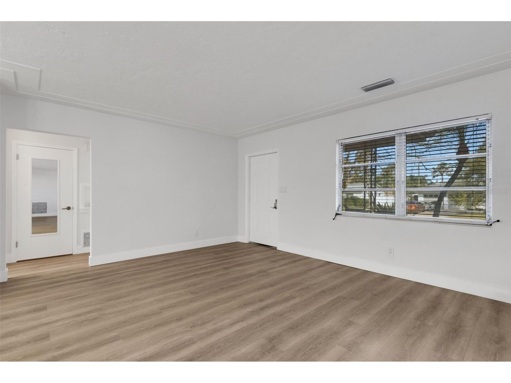 7912 Garden Drive N Saint Petersburg FL 33710 TB8488470 image9
